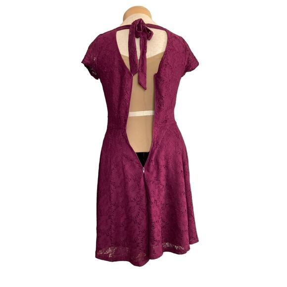 My Michelle Juniors Burgundy Lace Fit-and-Flare Dress Size 11 Open Back New - Picture 10 of 14